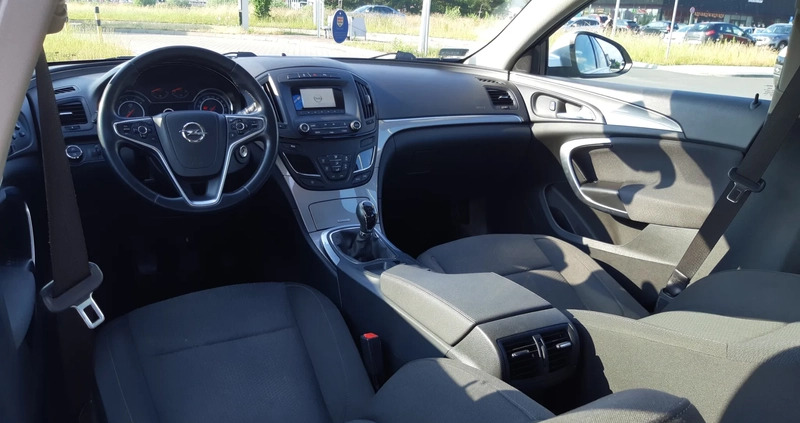 Opel Insignia cena 43000 przebieg: 149600, rok produkcji 2016 z Knurów małe 191